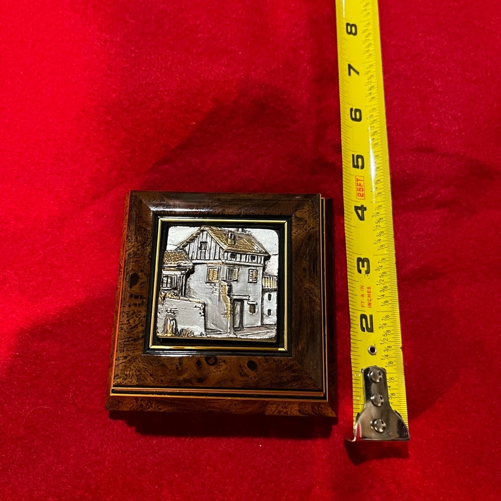 Small Earring or Ring Box - Picture 7 of 8